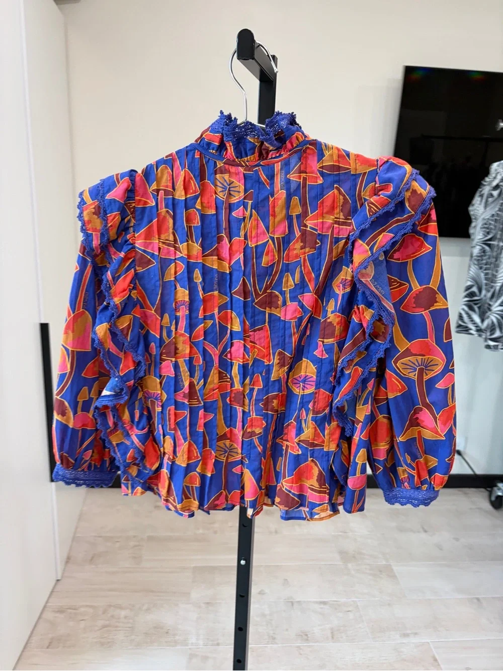 Farm Rio: MUSHROOM SKETCH BRIGHT BLUE BLOUSE